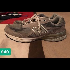 New Balance Shoes 990.